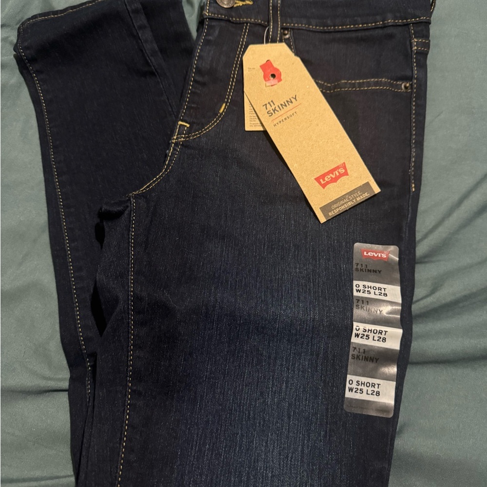 Levi's women’s  Skinny Jeans - Dark Blue